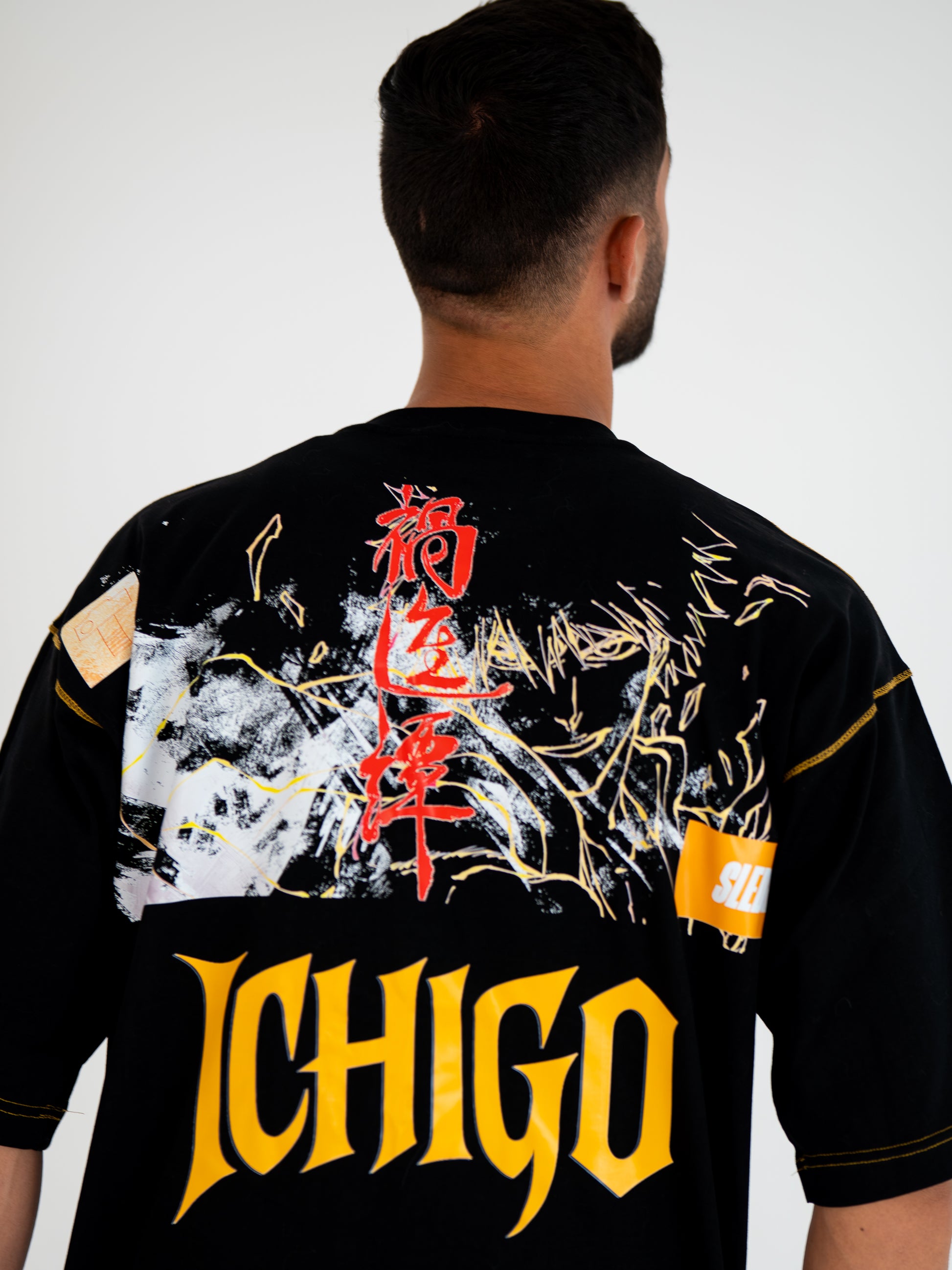 Ichigo bleach oversized tee